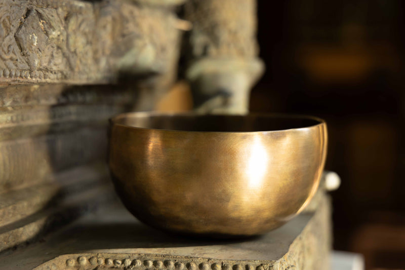 Classic Himalayan Singing Bowl S